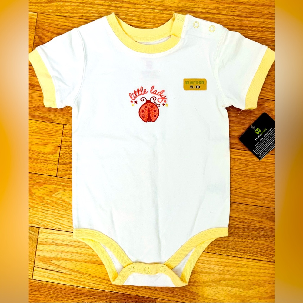 Brand new Roots onesie size 18-24m